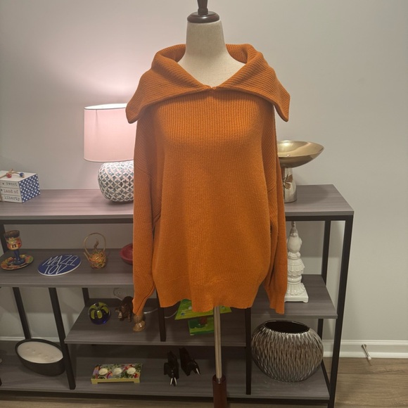 Sweaters - Massimo Dutti Burnt Orange Wool Blend Cowl Neck Sweater – M/L | Made in Spain